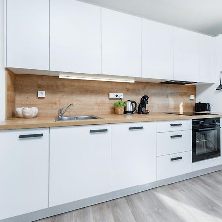 Mymozart Apartments Prague By Rentero Property מראה חיצוני תמונה