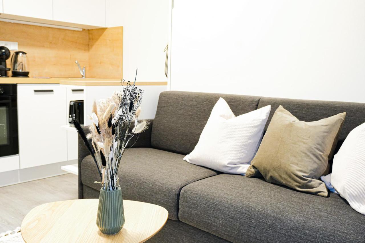 Mymozart Apartments Prague By Rentero Property מראה חיצוני תמונה